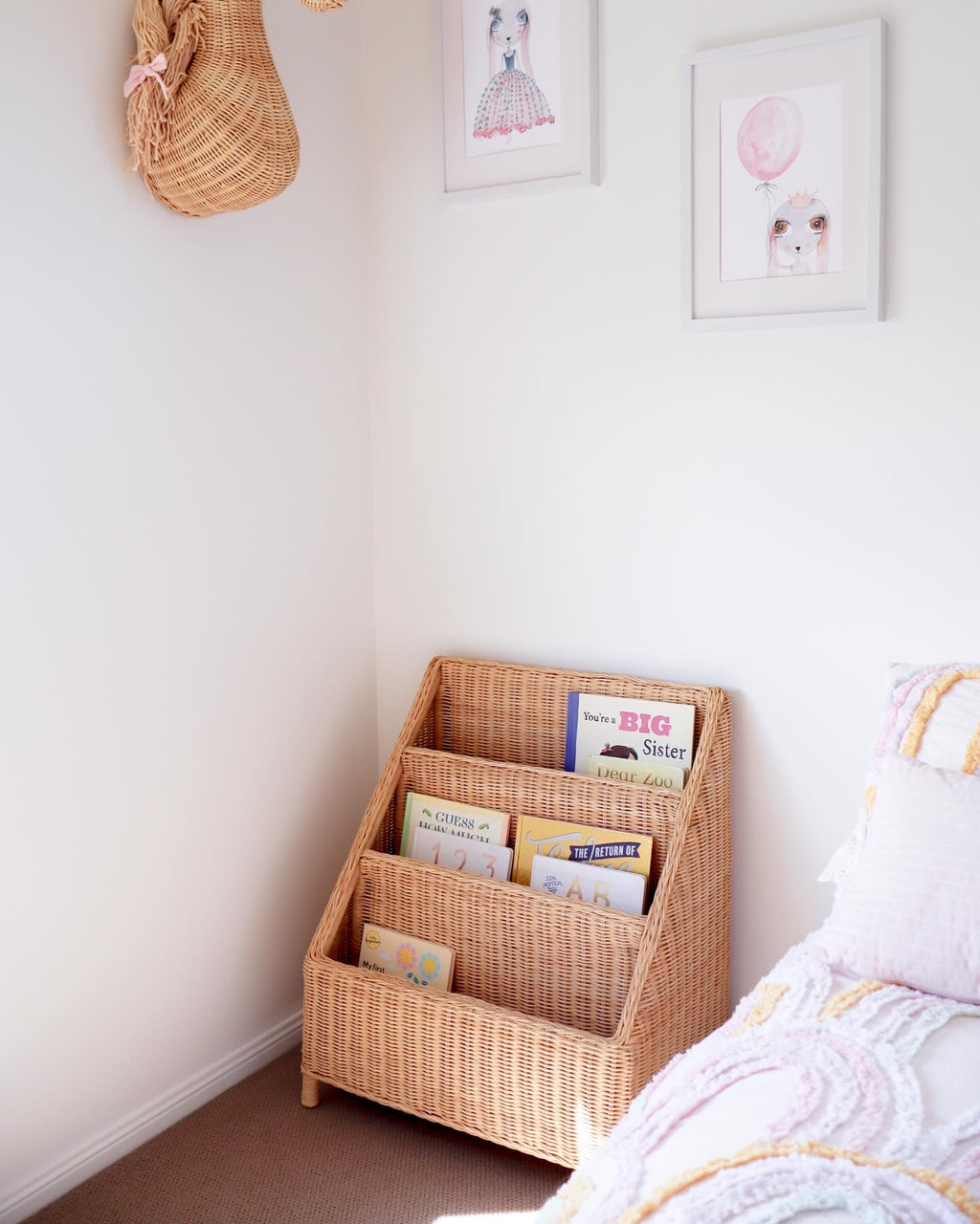 Rattan Bookstand