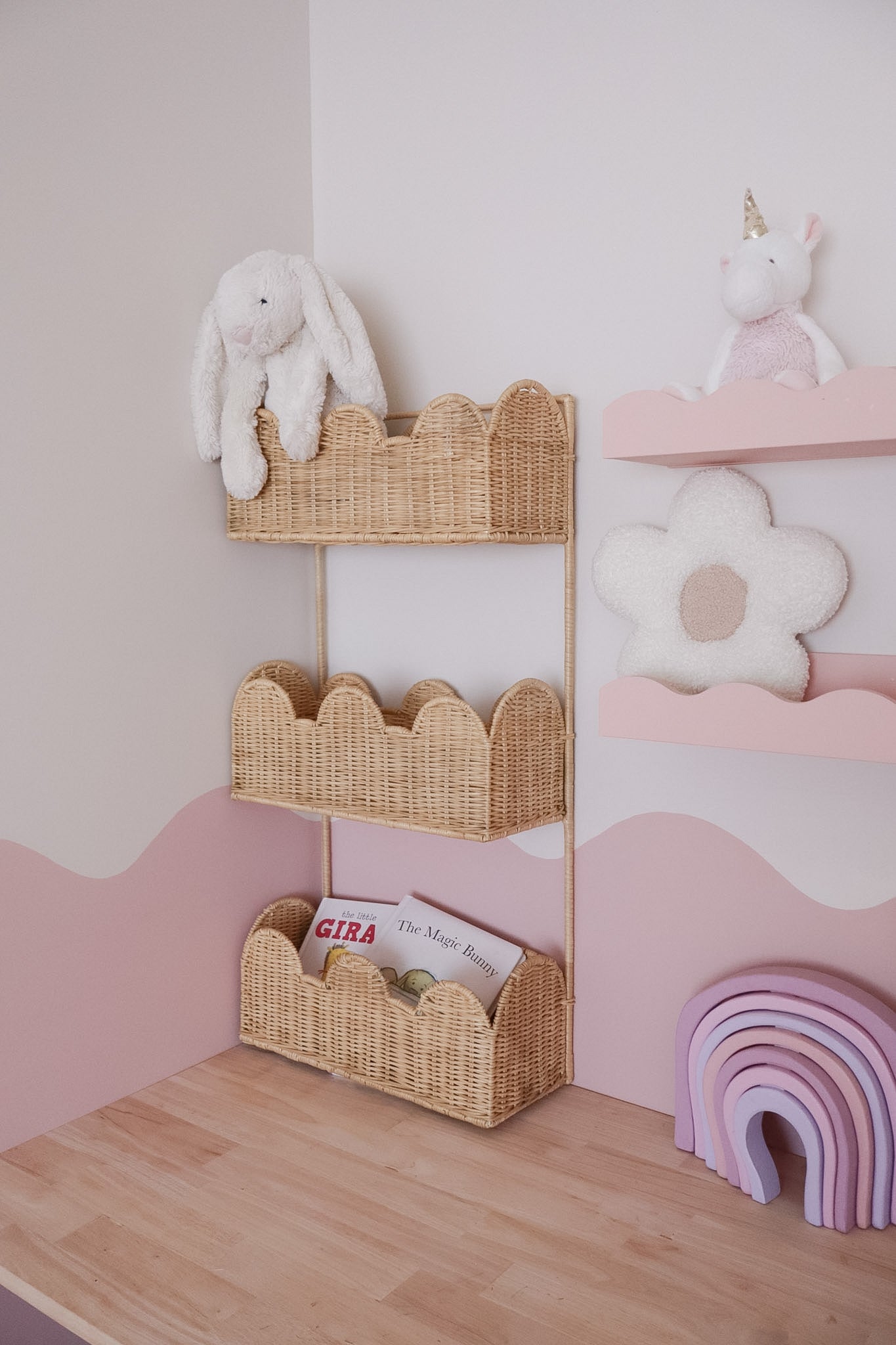 Scallop Shelf