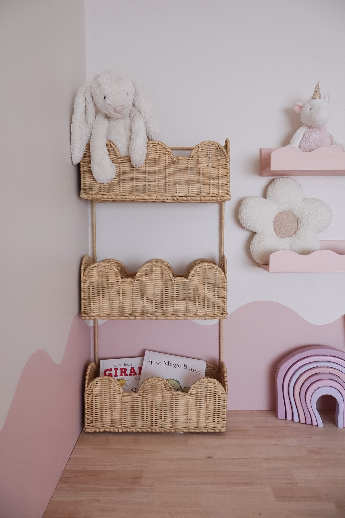 Scallop Shelf