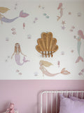 Rattan clam wall hook