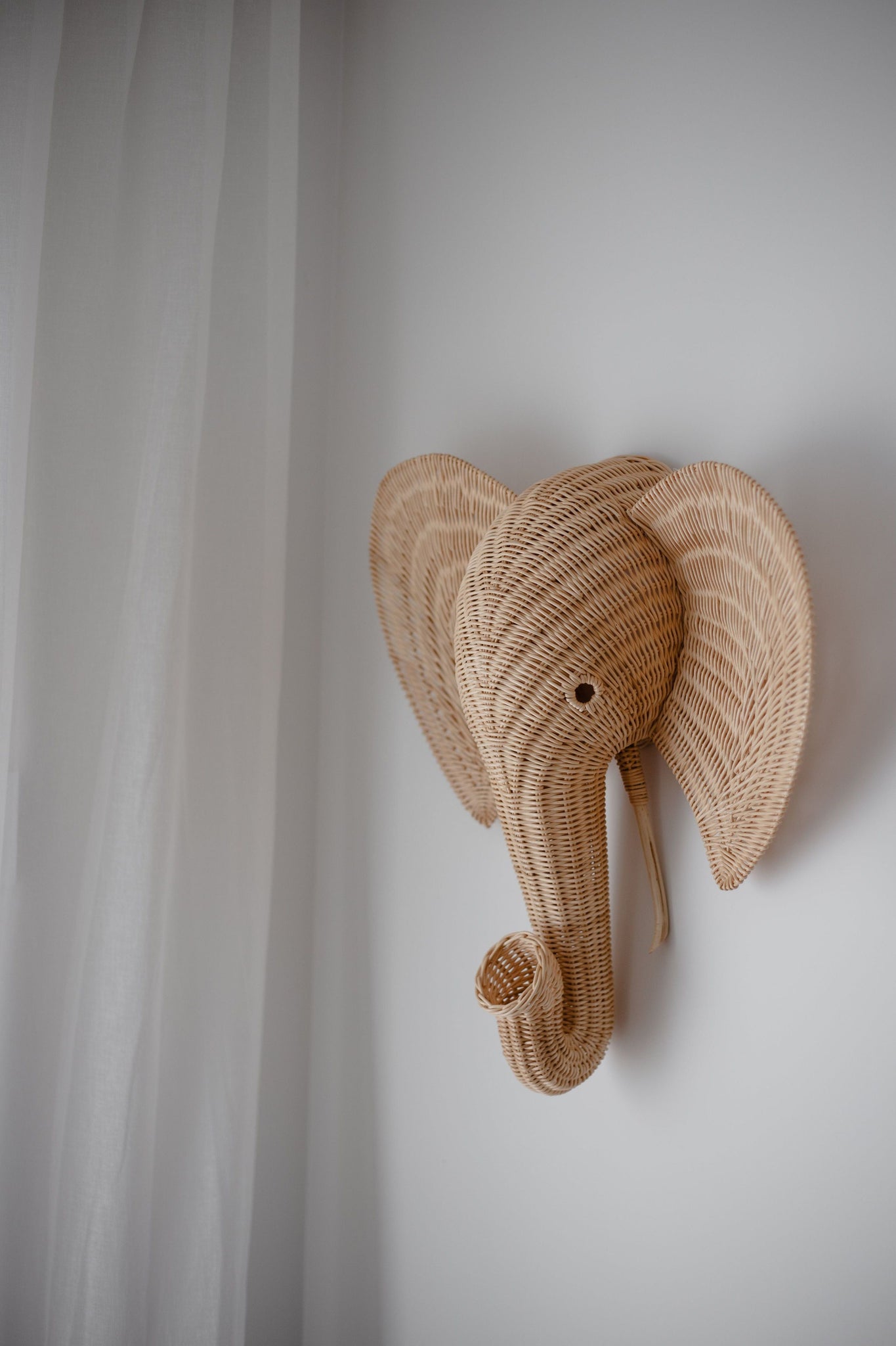 inkah rattan elephant wall hanging