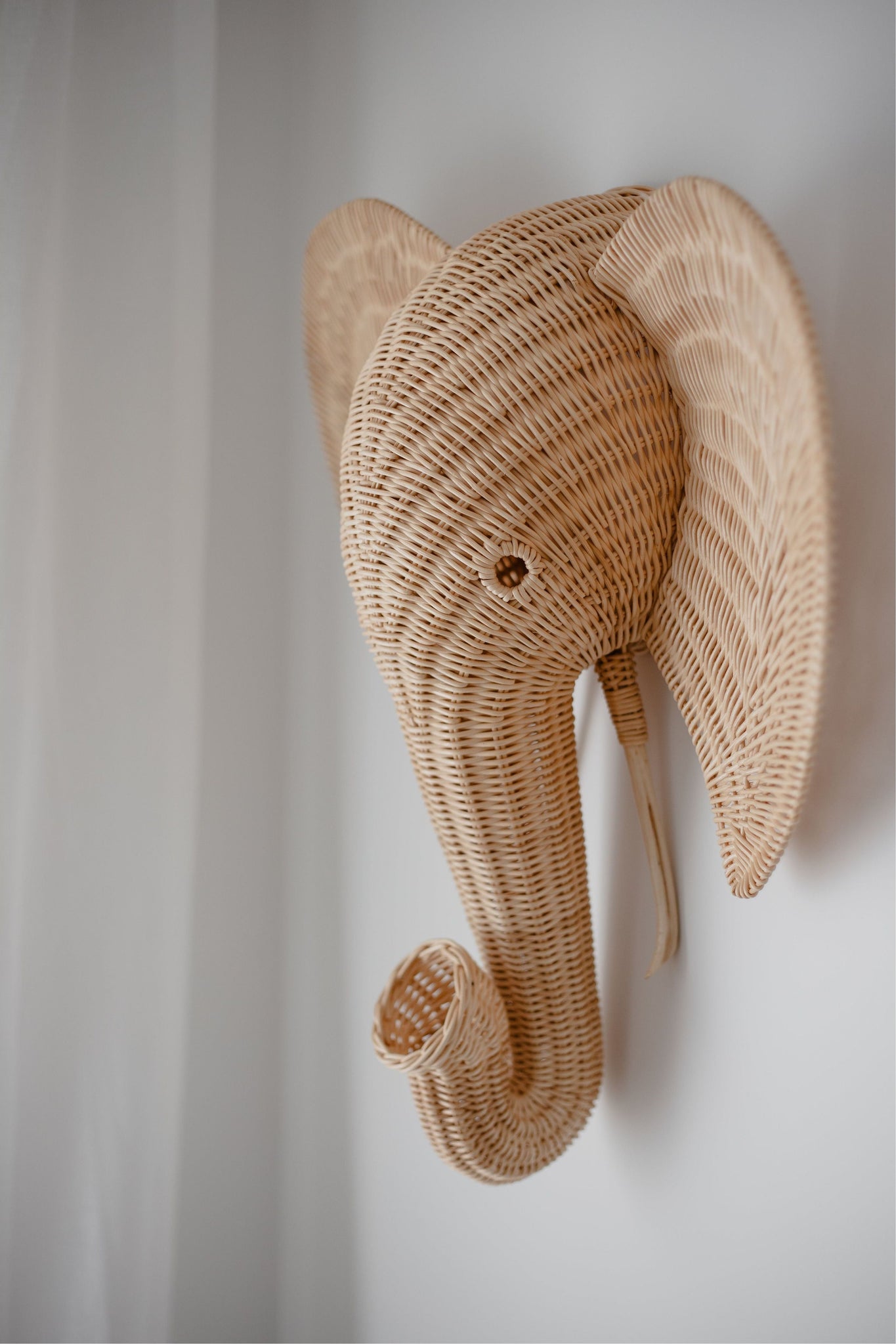 inkah rattan elephant wall hanging