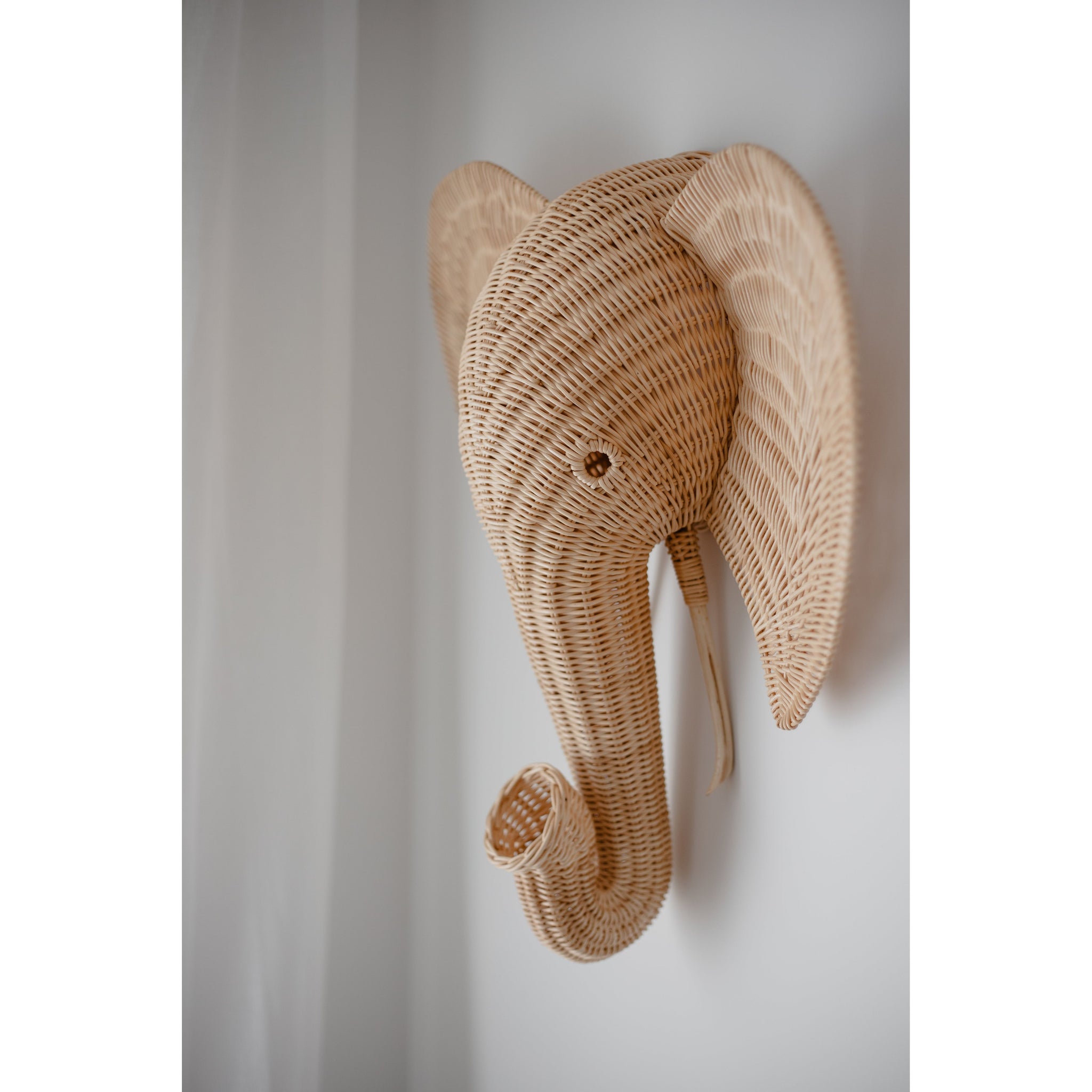 inkah rattan elephant wall hanging