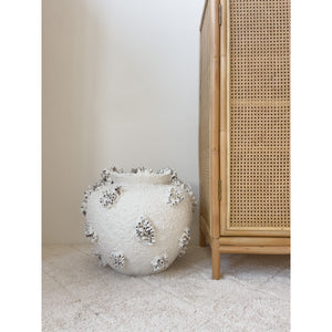 inkah round white barnacle pot barnacle vase